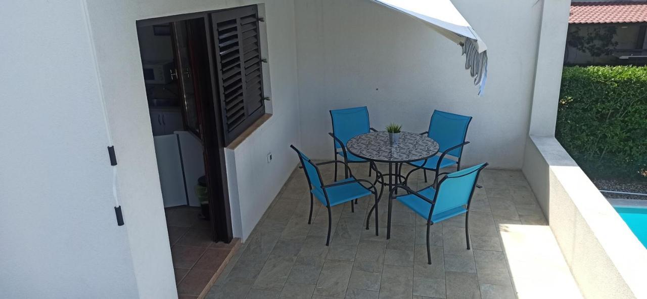 Apartments Agape ซริกเวนิซา ภายนอก รูปภาพ