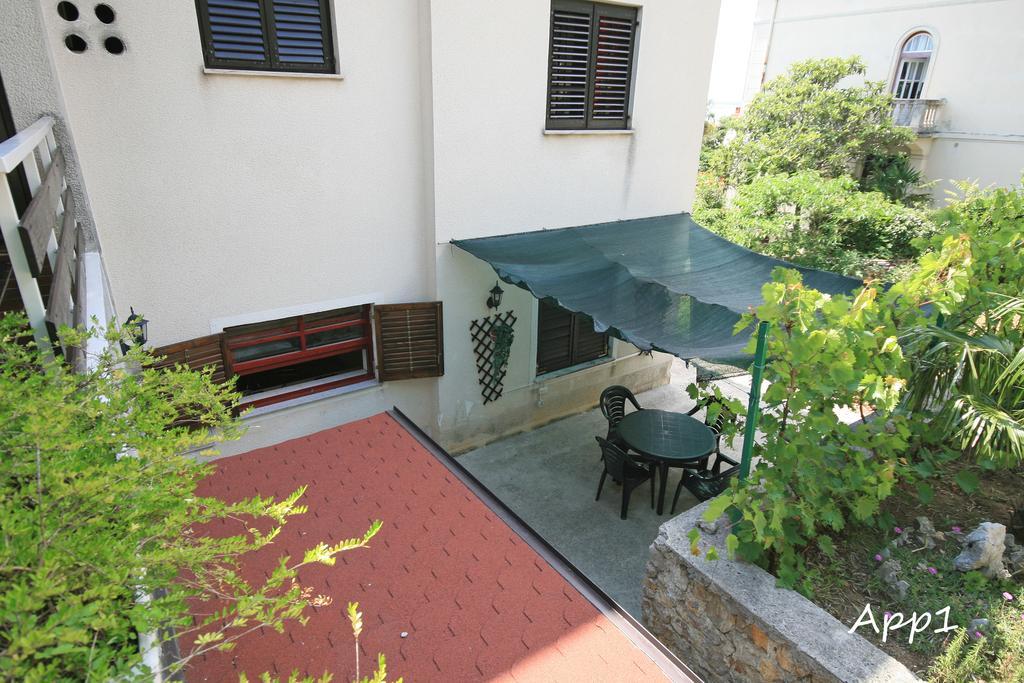 Apartments Agape ซริกเวนิซา ภายนอก รูปภาพ