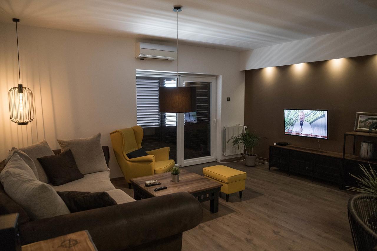 Apartments Agape ซริกเวนิซา ภายนอก รูปภาพ