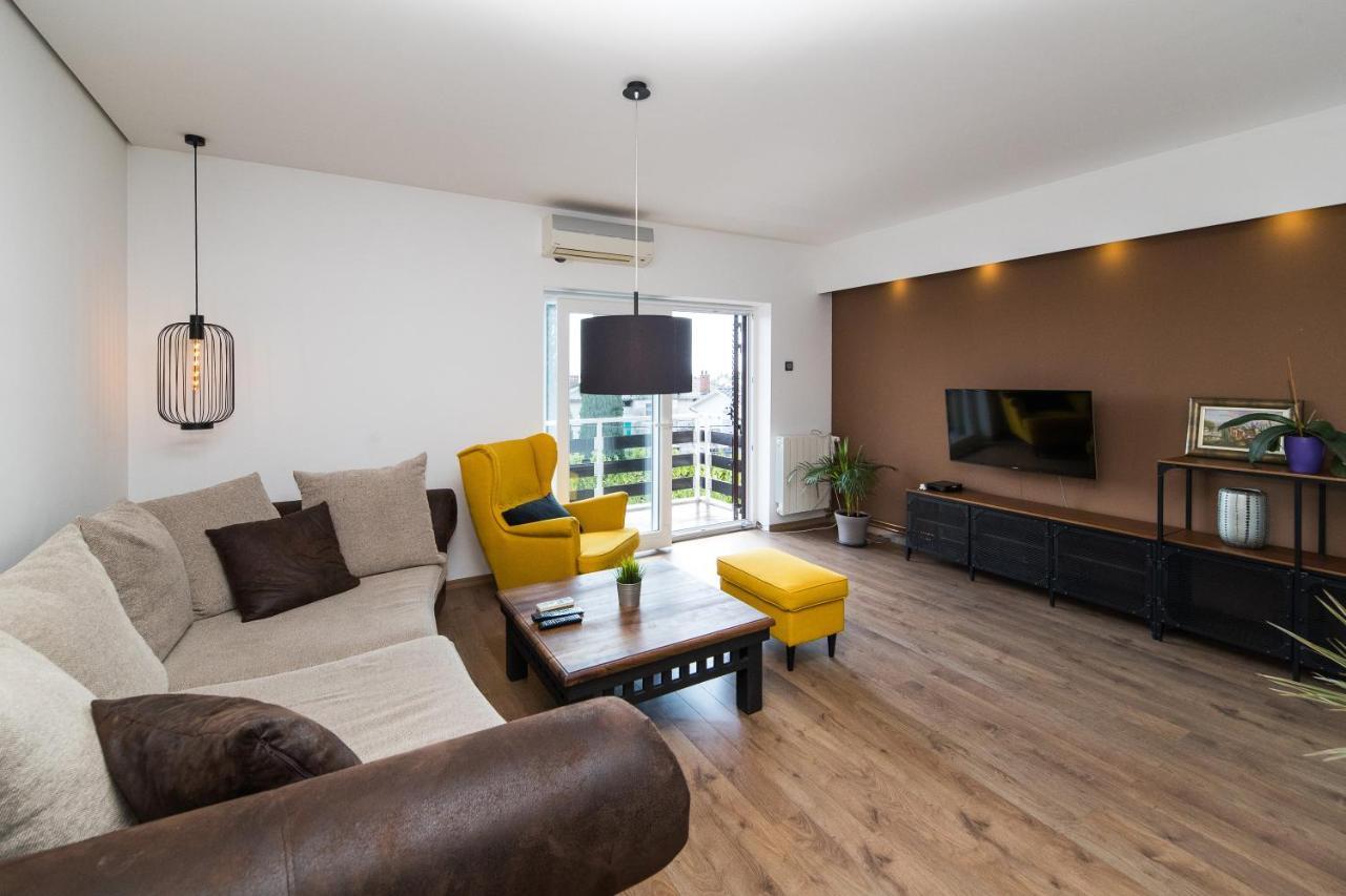 Apartments Agape ซริกเวนิซา ภายนอก รูปภาพ