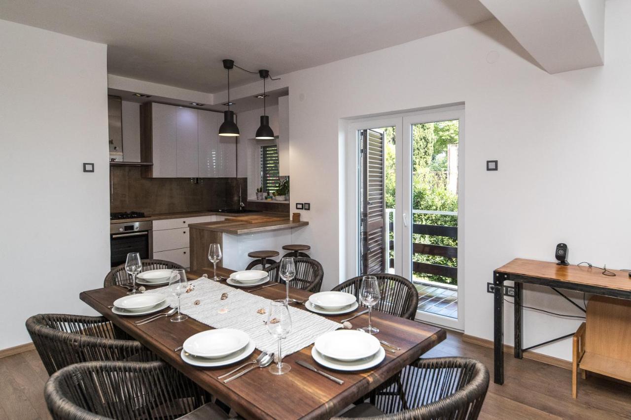 Apartments Agape ซริกเวนิซา ภายนอก รูปภาพ